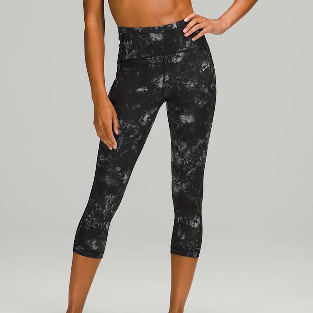 Lululemon Swift Speed High-Rise Crop 21” Leggings